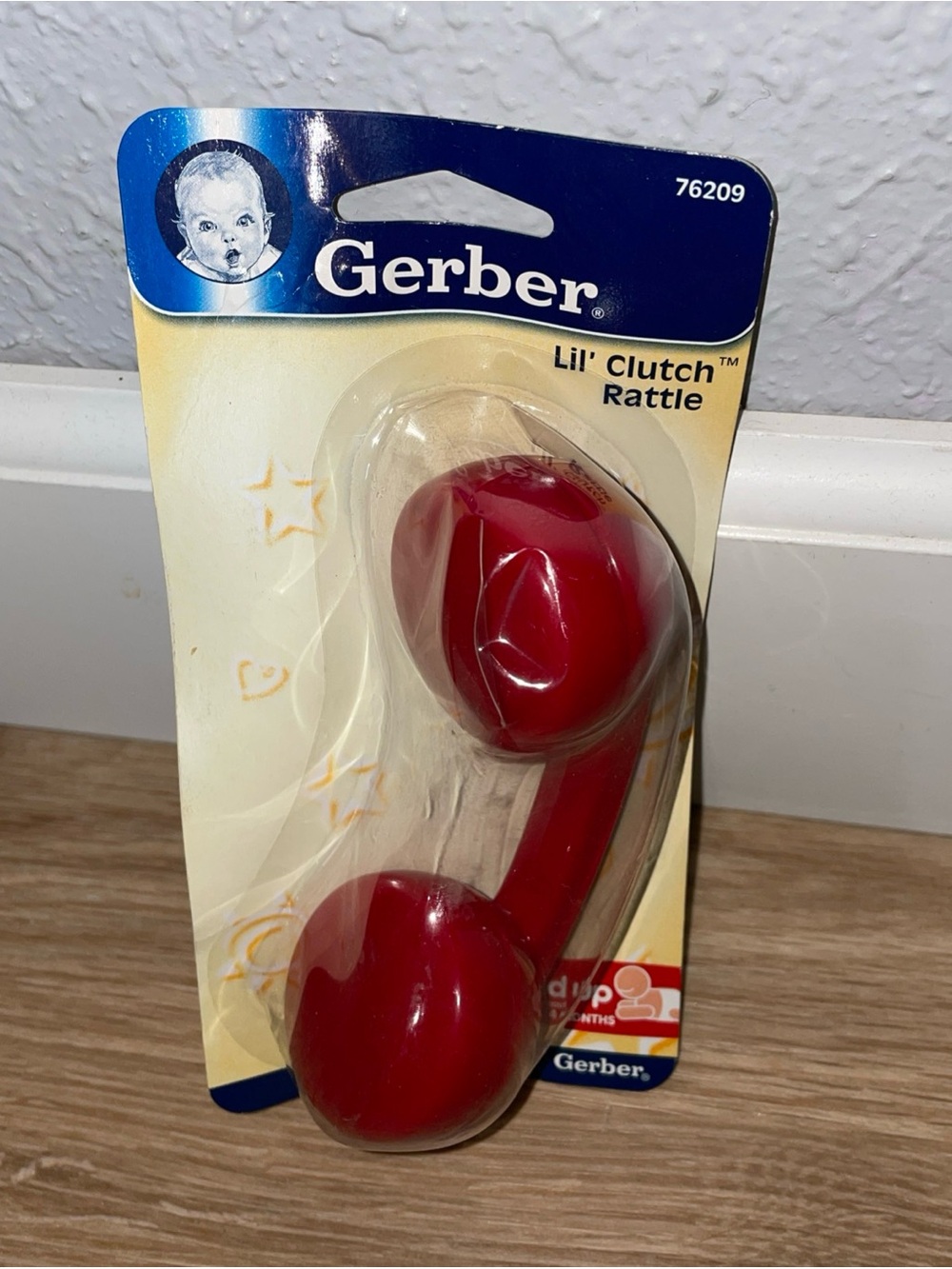 Vintage 2004 Gerber Red Lil' Clutch Rattle Phone Baby Toy #76209 NOS